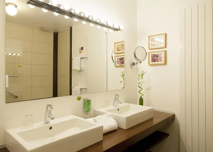 Cocoon Westbahnhof - Ehemals Boutiquehotel Stadthalle 3*